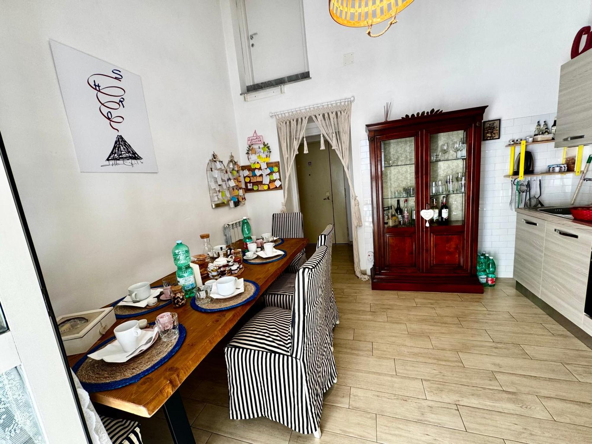 Апартаменты La Casa Di Sarah Aspetta Voi Неаполь Экстерьер фото