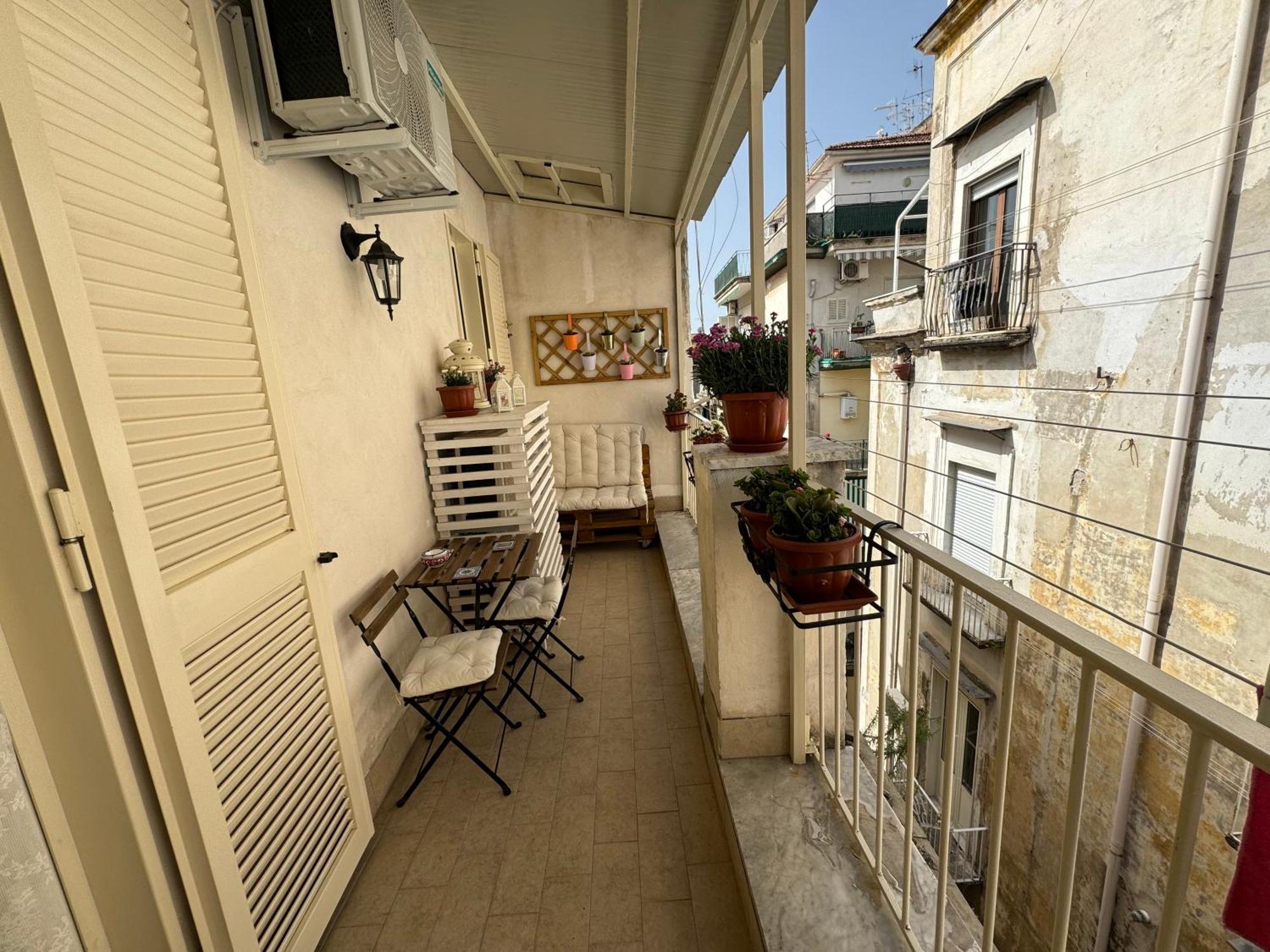 Апартаменты La Casa Di Sarah Aspetta Voi Неаполь Экстерьер фото